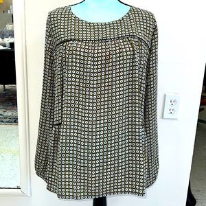 LOFT Top with olive petal designs and black piping.